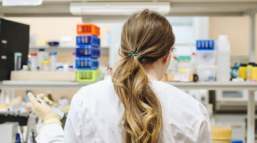 Pharmaceutical laboratory